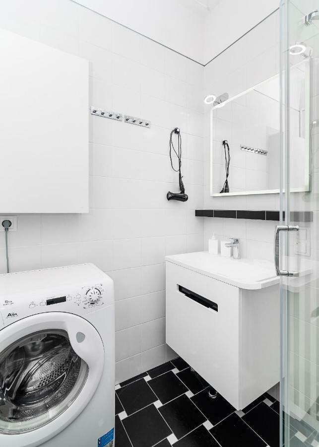 At The Fountain Apartment วอร์ซอ ภายนอก รูปภาพ